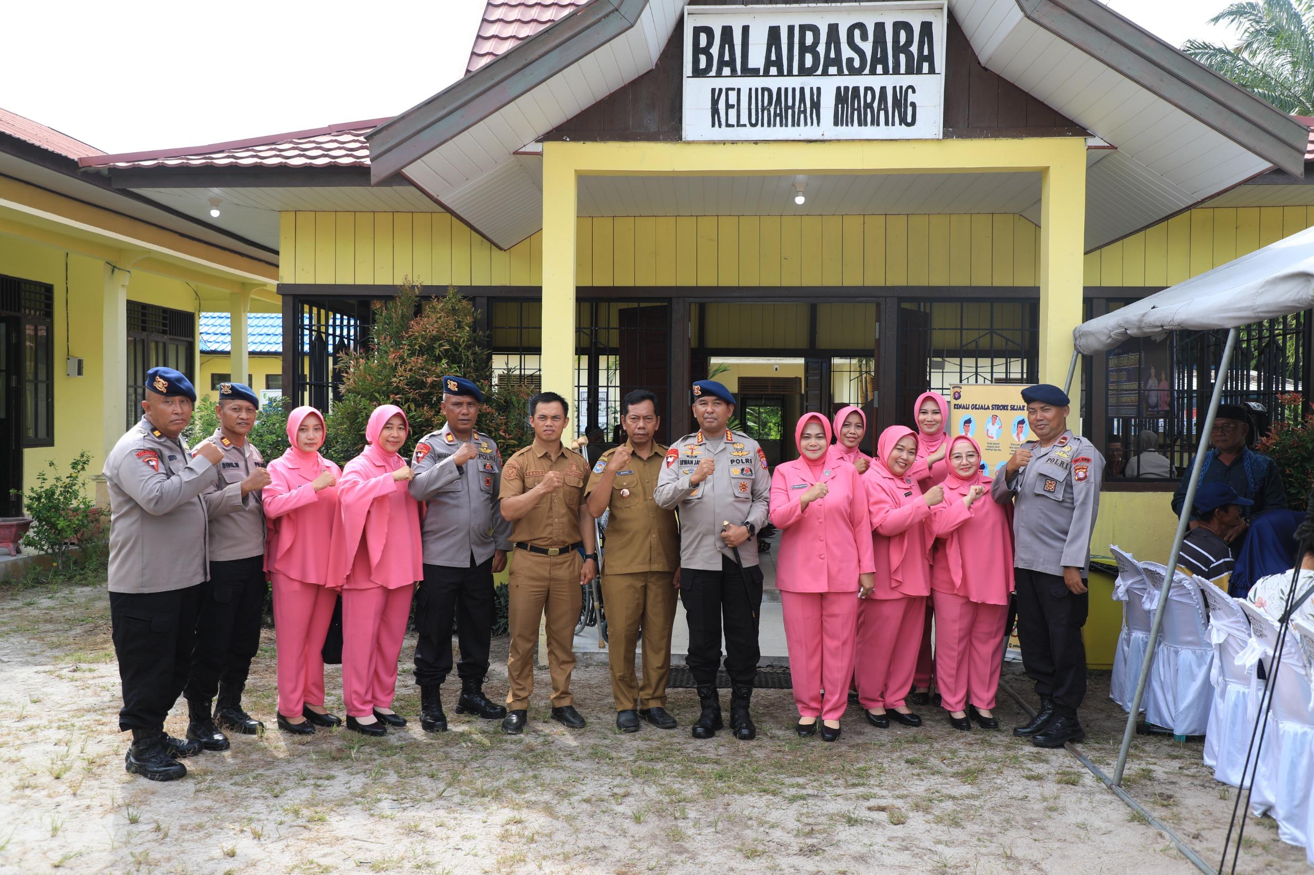 Brimob Kalteng Gelar Pengobatan Gratis untuk Warga Kelurahan Marang, Bentuk Bakti Brimob Untuk Masyarakat