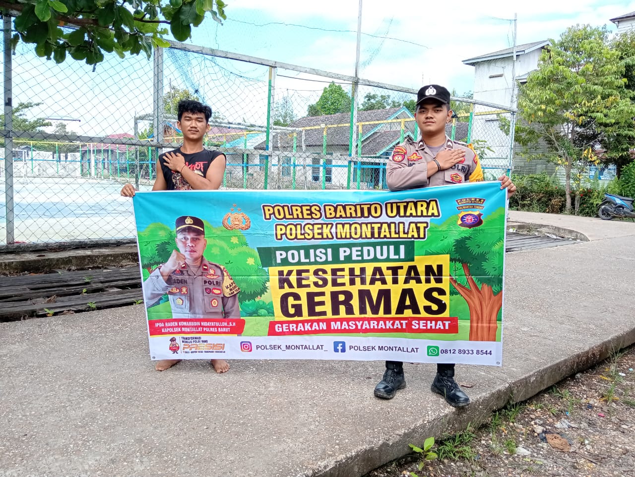 **Polsek Montallat Sampaikan Pola Hidup Sehat Kepada Warga, Polsek Montallat Sosialisasikan Germas ke Masyarakat.*