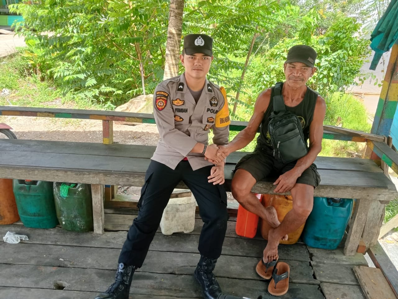 **Polsek Montallat Perkuat Kedekatan Dengan Masyarakat Melalui Sambang DDS**