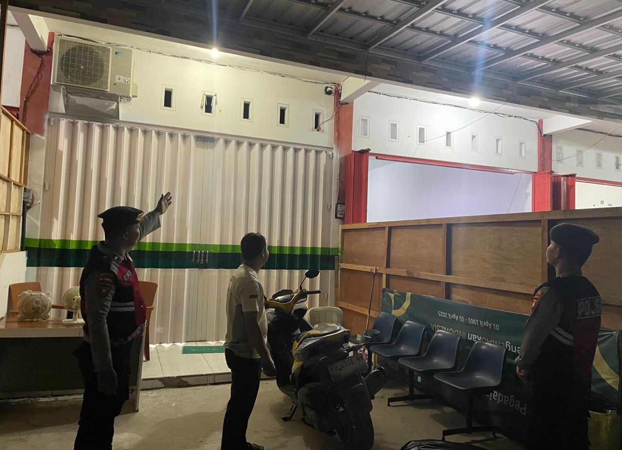 _Sat Samapta Polres Katingan Melaksanakan Patroli dan Himbauan Kamtibmas di Malam Hari_