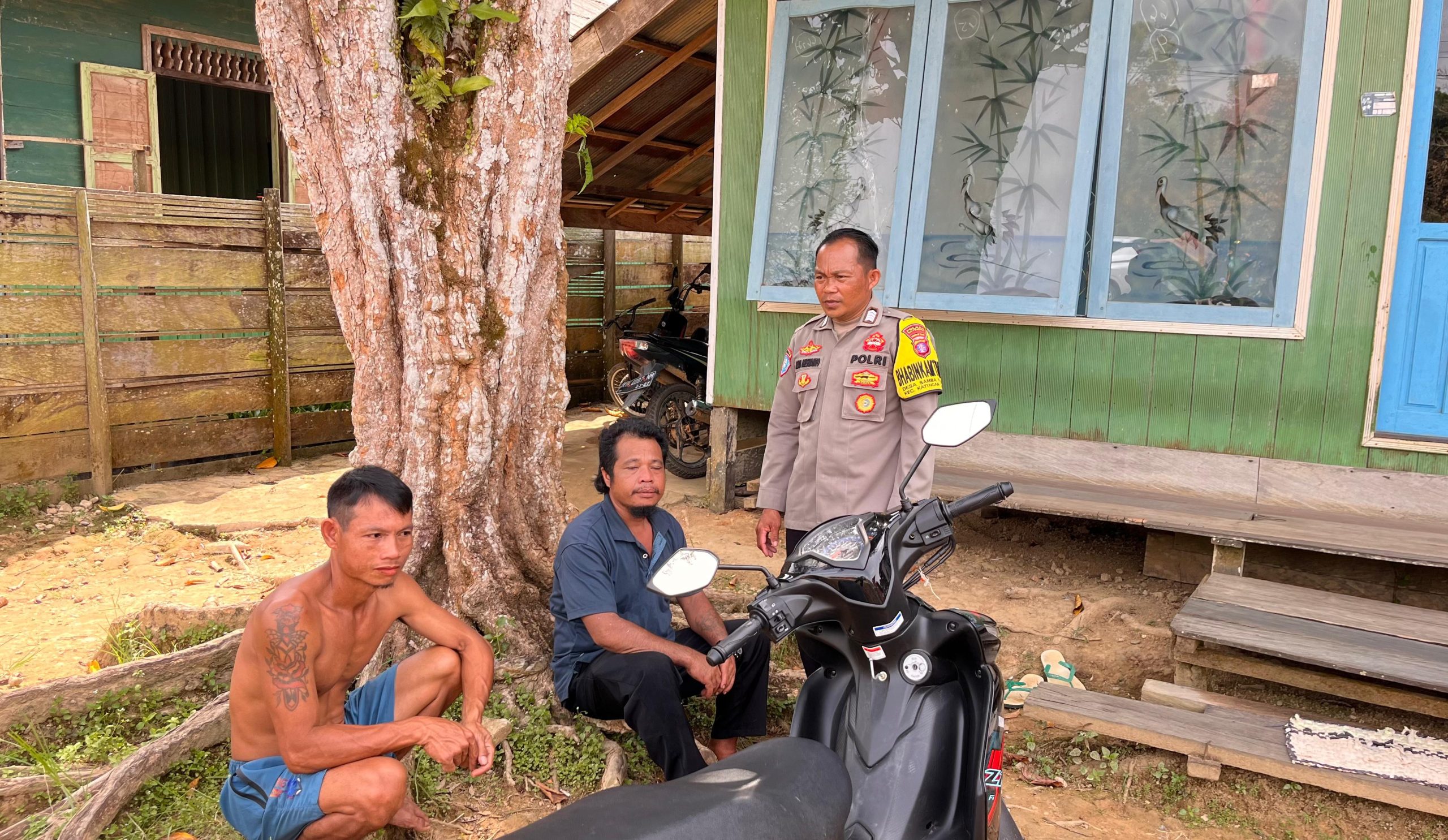 Perkuat Kamtibmas, Polsek Katingan Tengah Sambangi Warga