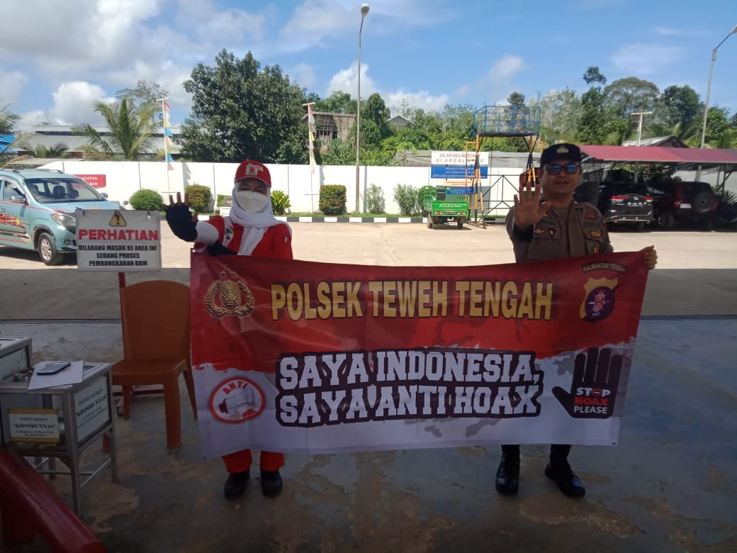 Sapu Bersih Berita Hoax, Polsek Teweh Tengah Sampaikan Stop Hoax Kepada Warga
