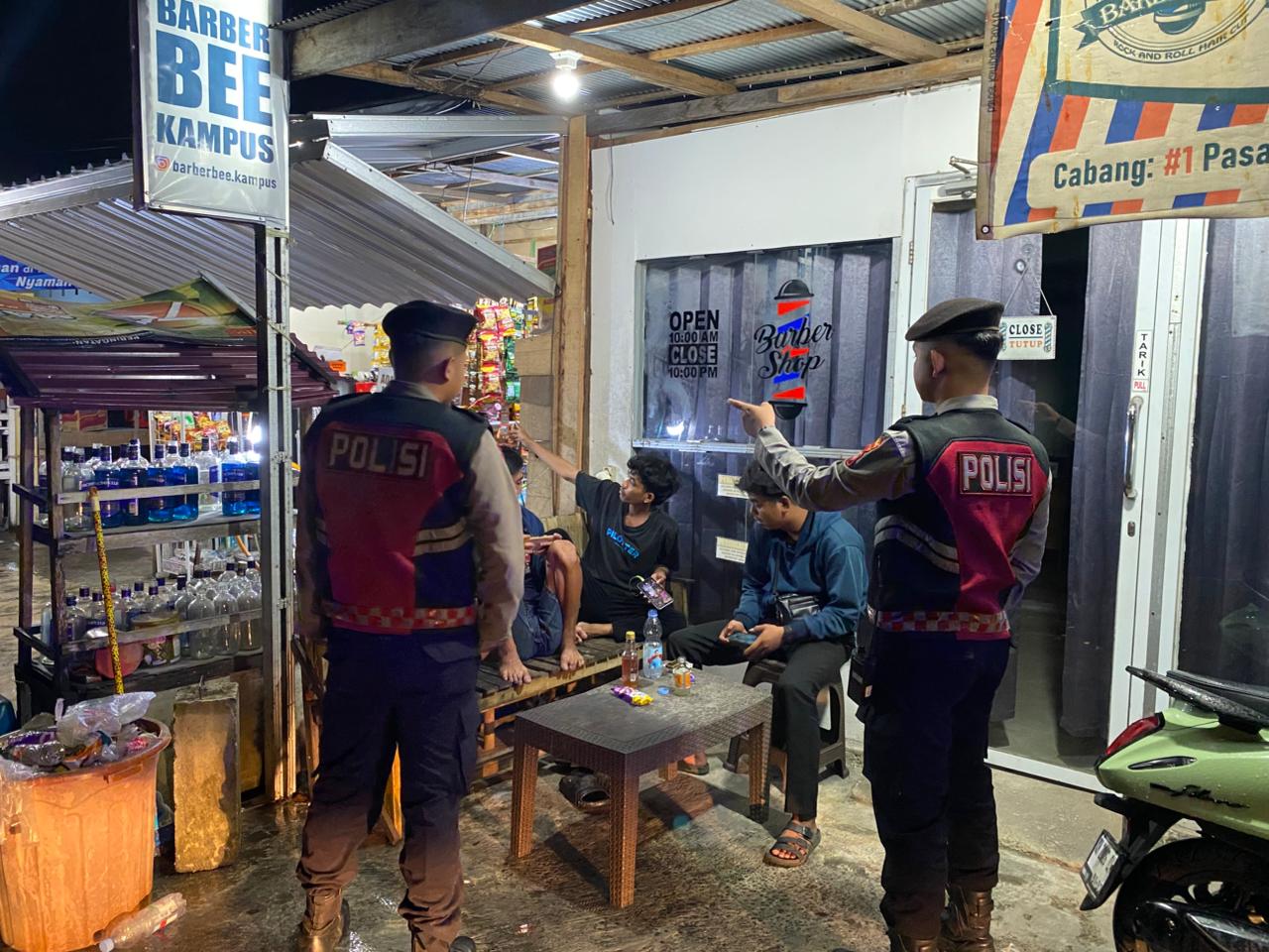 Wujudkan Rasa Aman, Personel Subdit Gasum Ditsamapta Polda Kalteng Laksanakan Patroli Malam Harkamtibmas