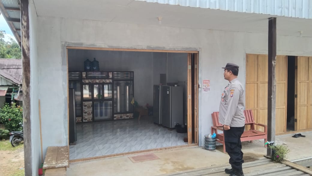 Piket Polsek Delang Silaturahmi Ke Masyarakat