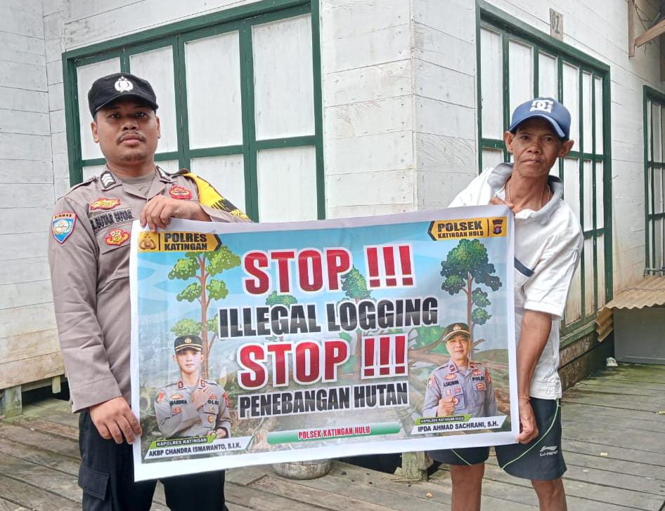 Upaya Pencegahan Penebangan Hutan secara Liar (Ilegal Logging), Bhabinkamtibmas sosialisasi kepada masyarakat.