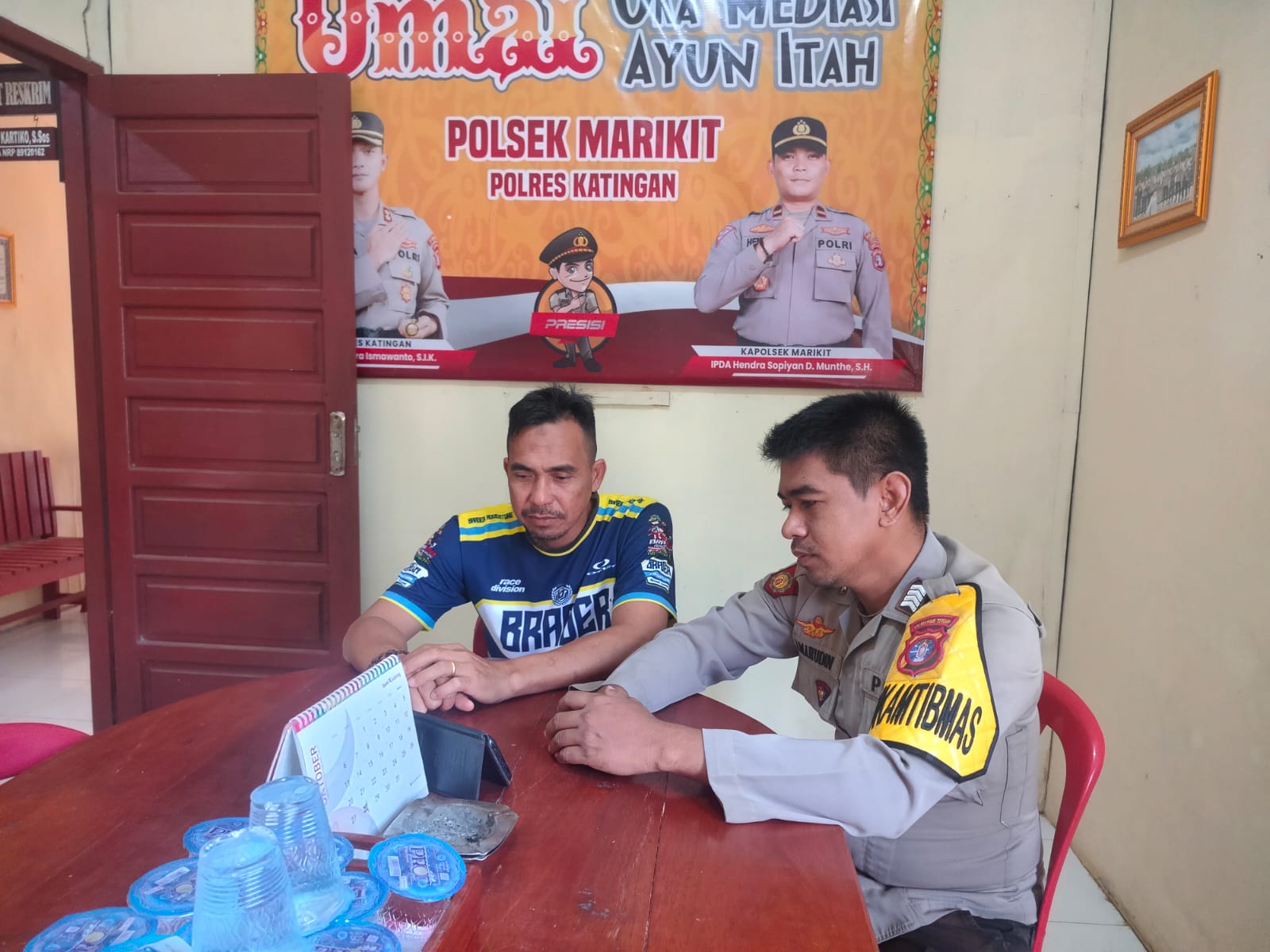 Personel Polsek Marikit Mengikuti Bimbingan Rohani (Bimroh) Melalui Zoom Meeting.