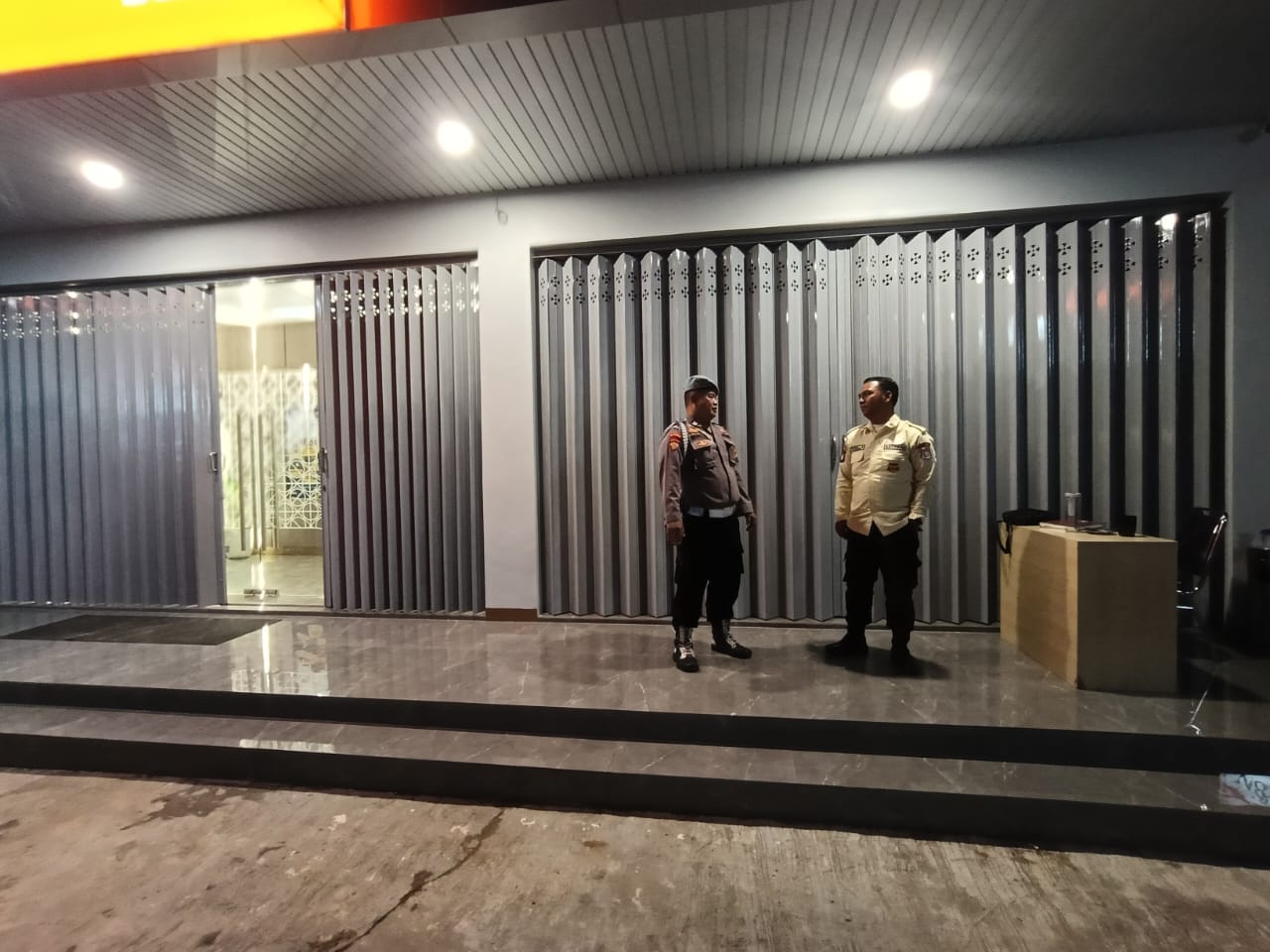 Polsek Bulik Patroli Sambangi Satpam Bank BRI