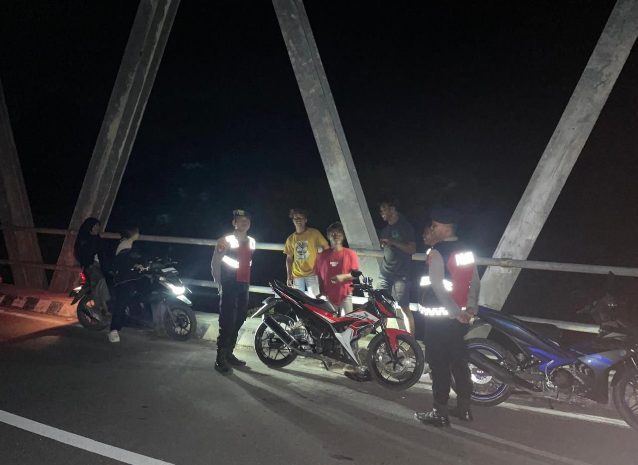 _Sat Samapta Polres Katingan Melaksanakan Patroli dan Himbauan Kamtibmas di Malam Hari_