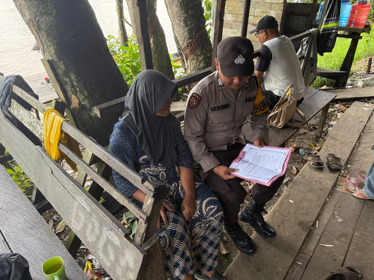 Polsek Montallat Sosialisasikan Maklumat Kapolri kepada Masyarakat