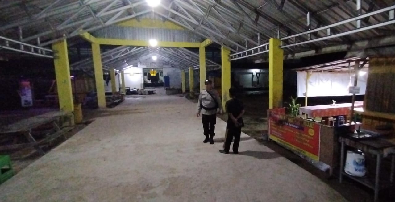 Piket Polsek laksanakan Patroli di Pasar di Wilkum Polsek Bulik