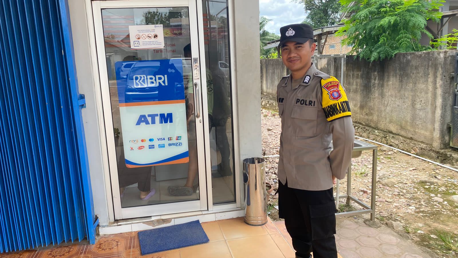 Piket Polsek Patroli dimalam hari ke Perbankan Atm