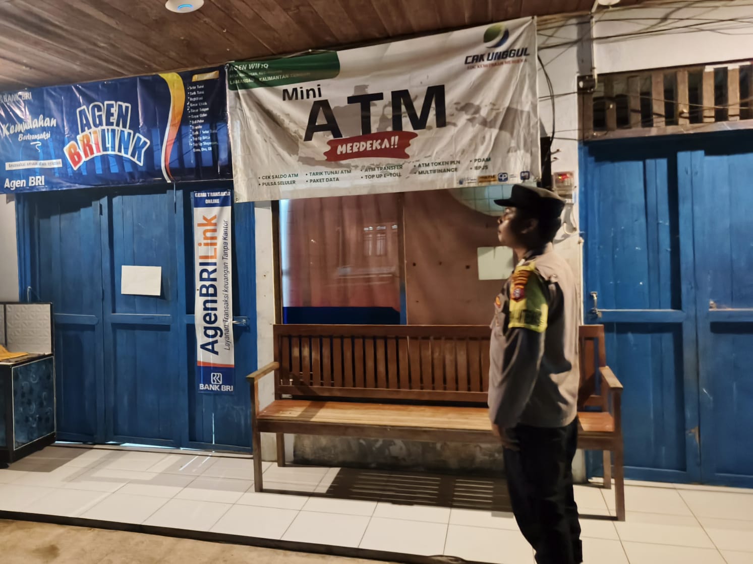 Piket Polsek Patroli kepertokoan diwilkum Polsek Delang