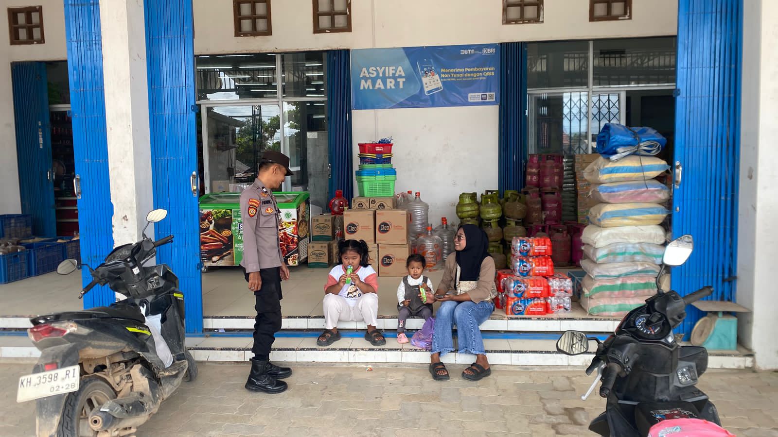 Personil Polsek Sematu Jaya laksanakan Patroli diwilkum Polsek Sematu Jaya