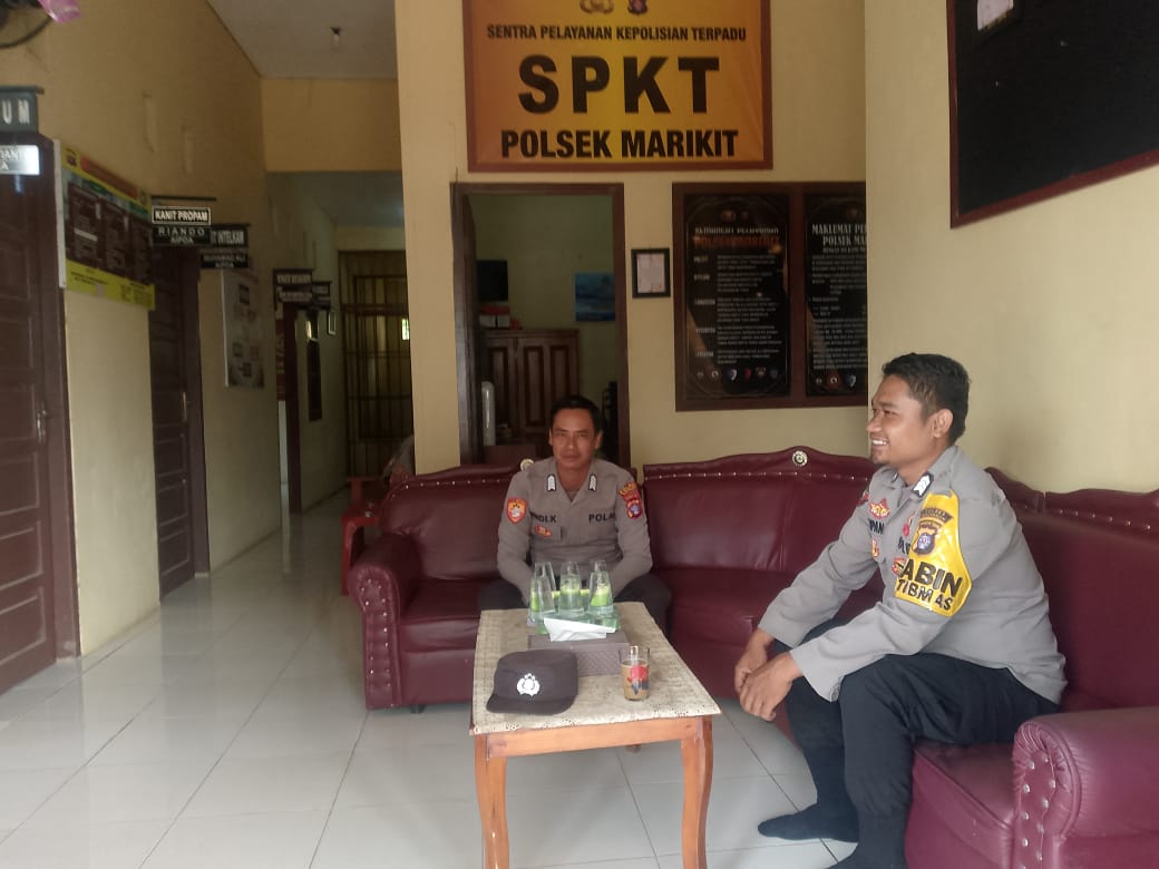 Personil Polsek Marikit Stand By di Mako Penjagaan.