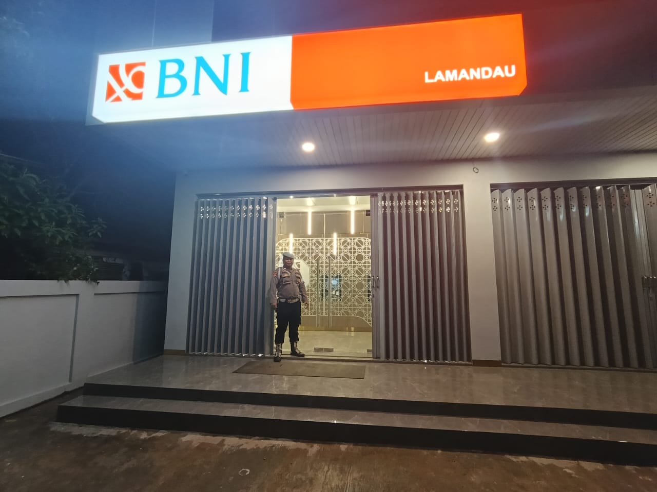 Piket Malam Polsek Bulik Patroli ke Perbankan (ATM) diwilkum Polsek Bulik