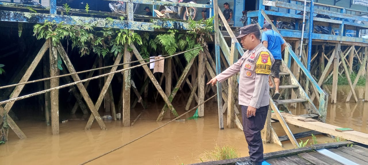 Debit Air terpantau normal, Polsek Katingan Hulu dan Bukit Raya Imbau Warga agar tetap waspada.