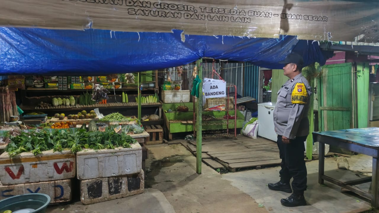 Piket Polsek Delang Silaturahmi Ke Masyarakat