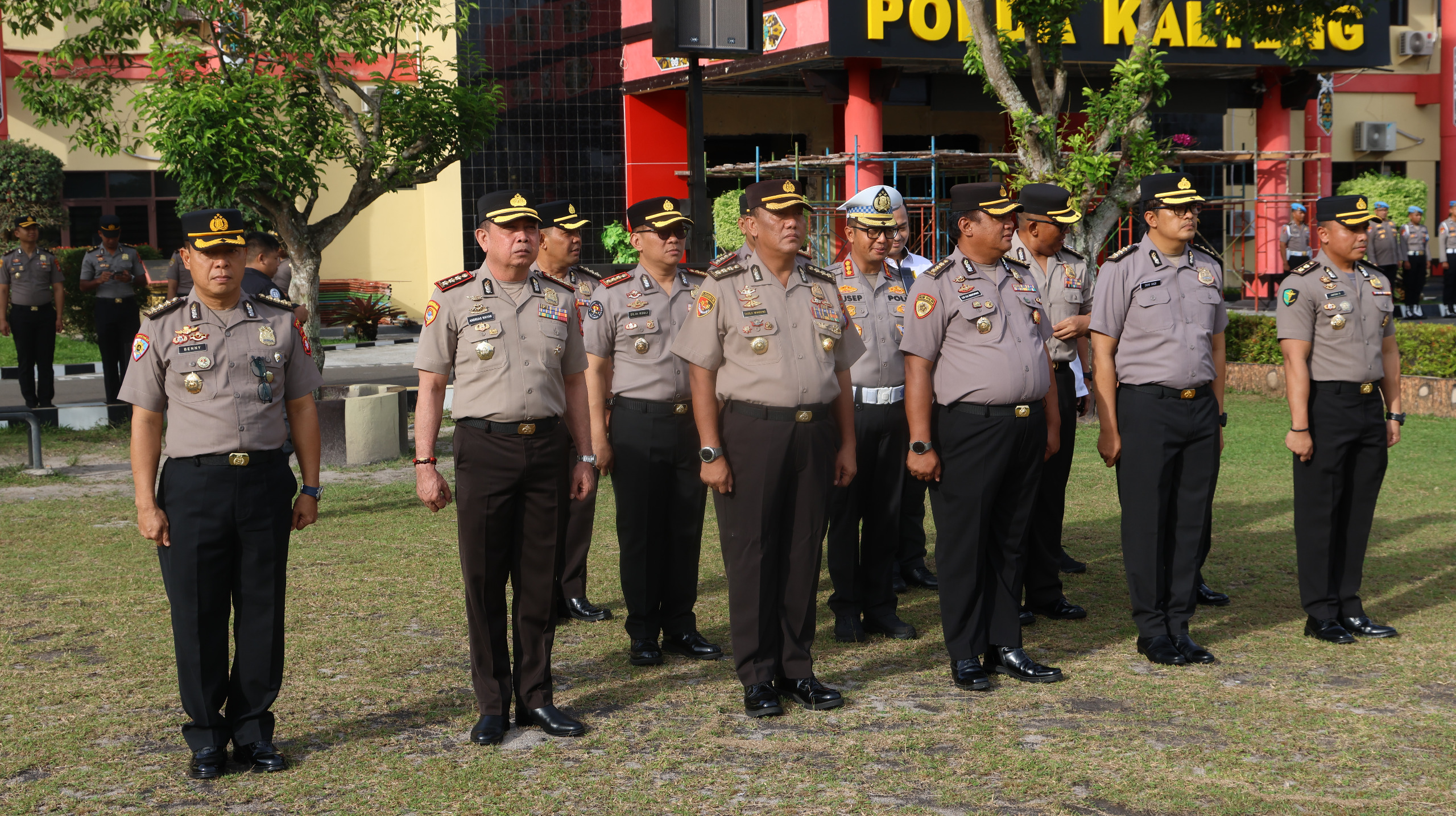 Pimpin Apel Pagi, Wakapolda Kalteng Tekankan Profesionalisme dan Larangan Gaya Hidup Hedon