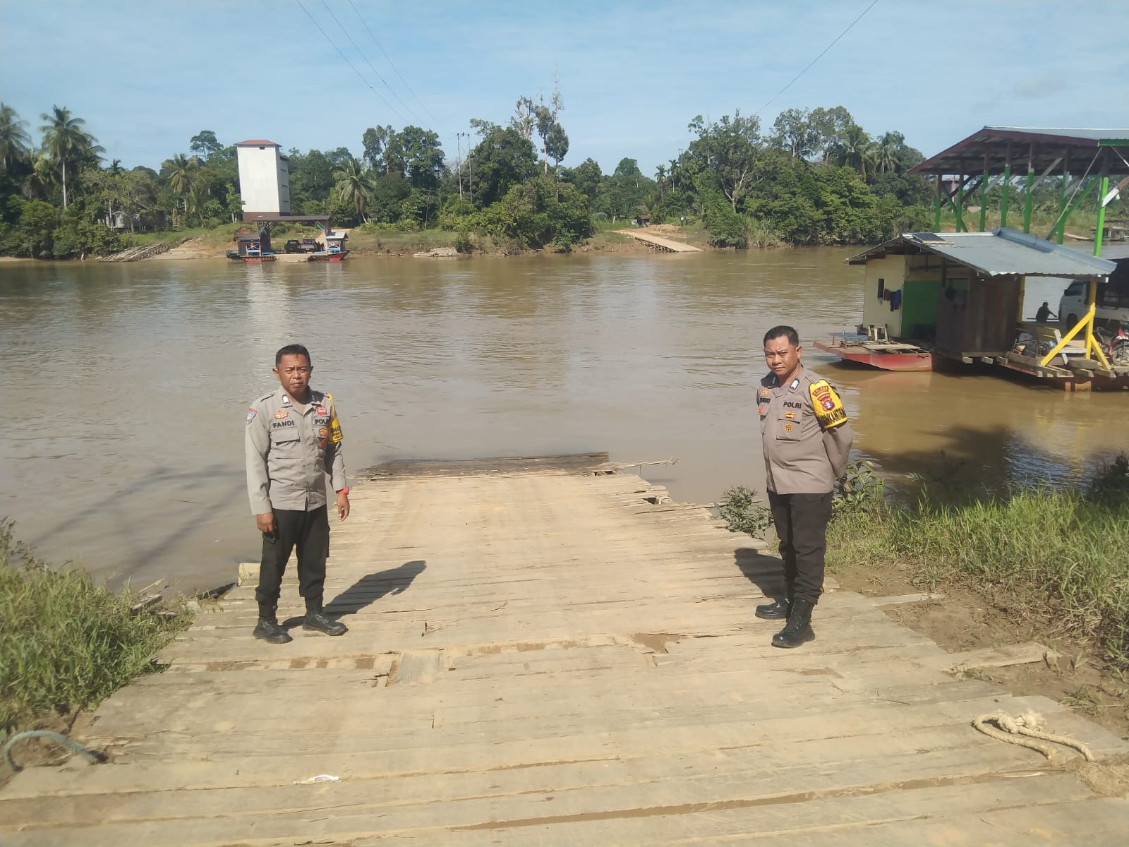 Debit Air terpantau normal , Polsek Katingan Hulu dan Bukit Raya Imbau Warga agar tetap selalu waspada.