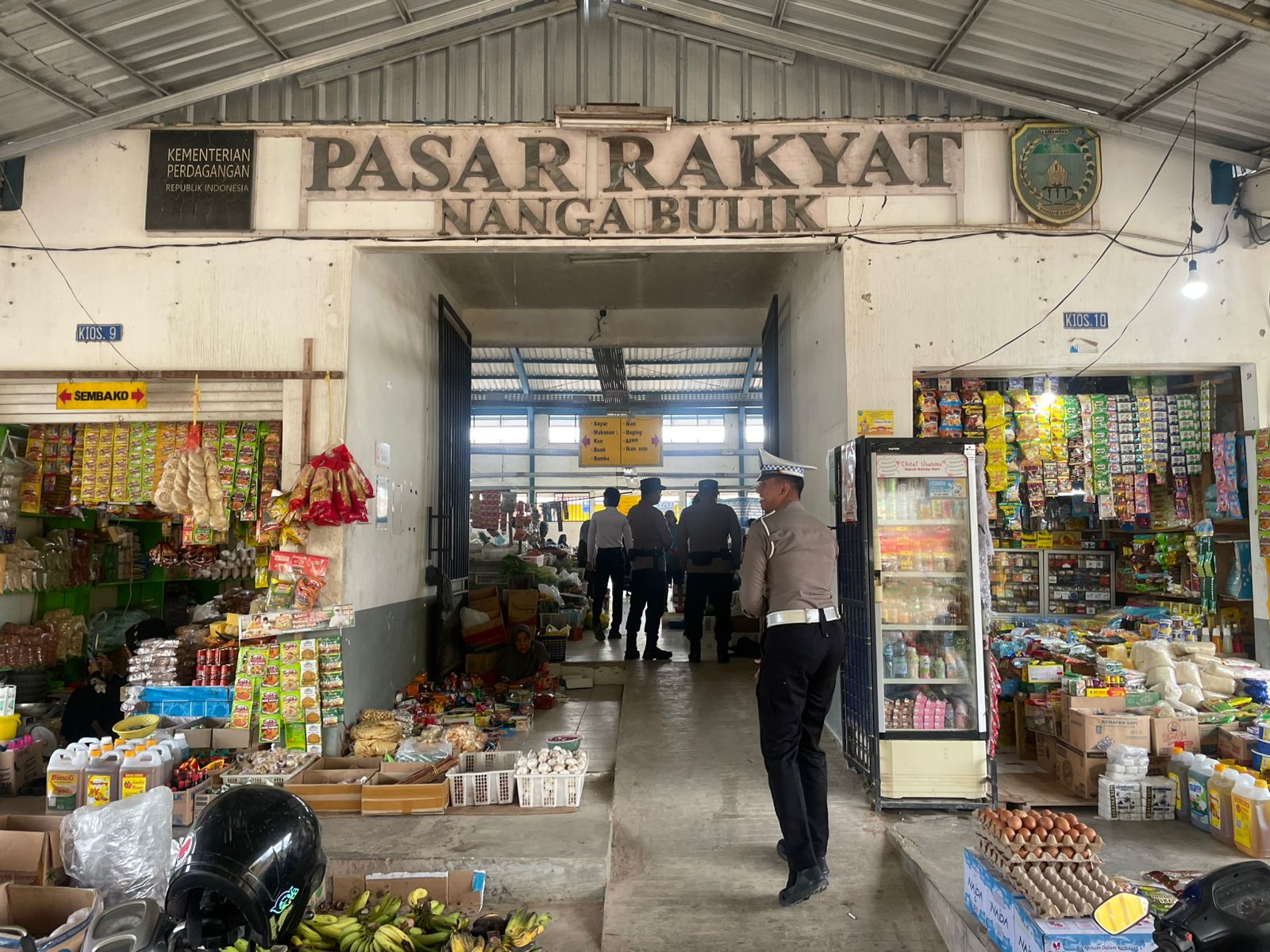 Satlantas Polres Lamandau Gelar Patroli di Pasar Nanga Bulik untuk Cegah Kemacetan dan Pelanggaran Lalin