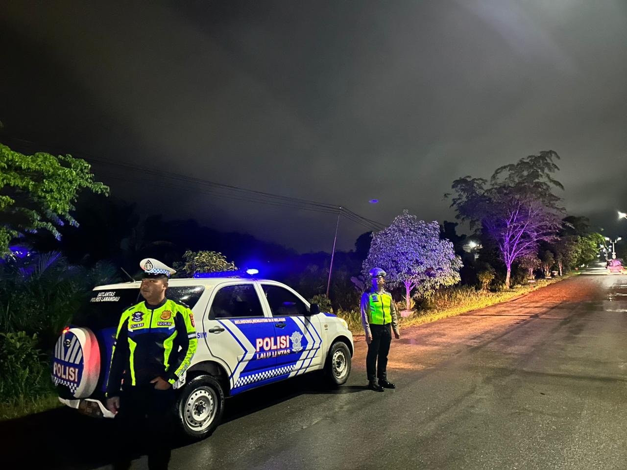 Sat Lantas Patroli Blue Light Upaya Cegah Gangguan Kamtibmas