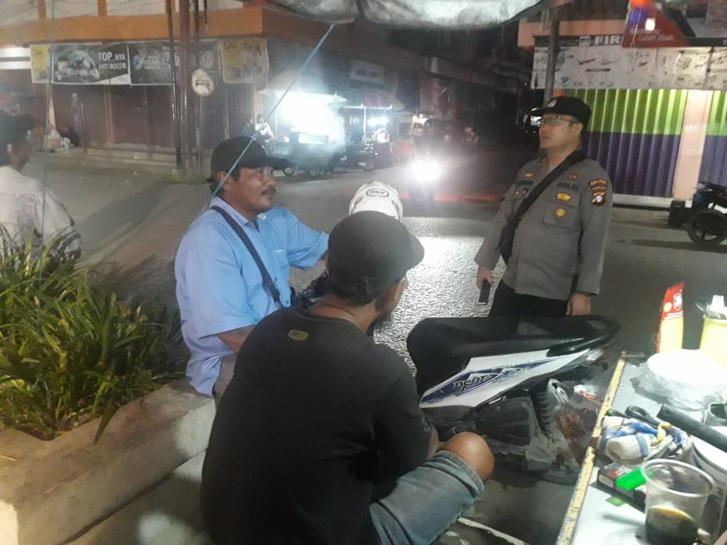 Cegah Terjadinya Premanisme, Polsek Teweh Tengah Himbau Masyarakat Agar Tetap Waspada Beraktivitas Pada Malam Hari