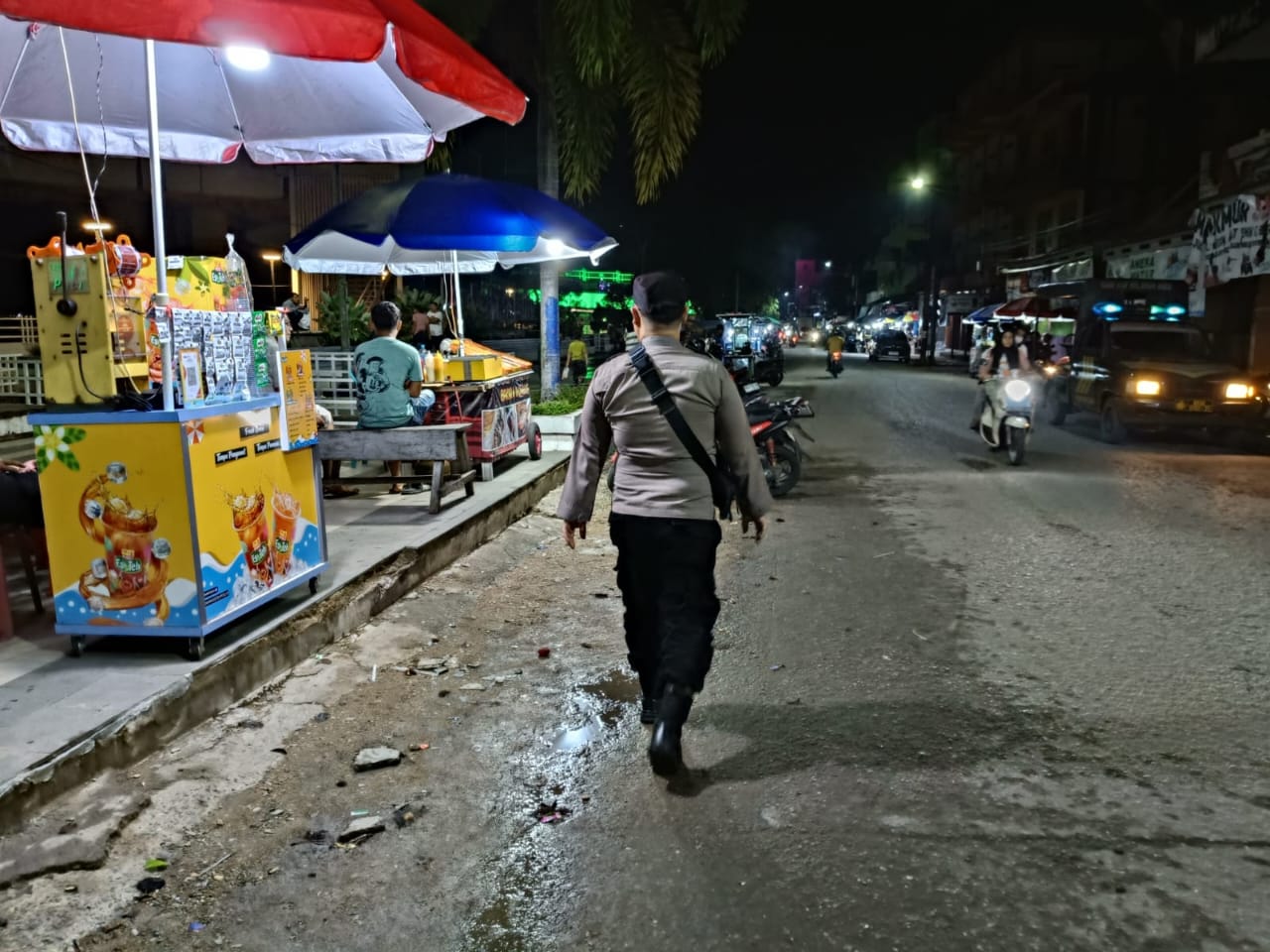 Cegah Aktivitas Kriminalitas Pada Malam Hari, Polsek Teweh Tengah Laksanakan Patroli Malam