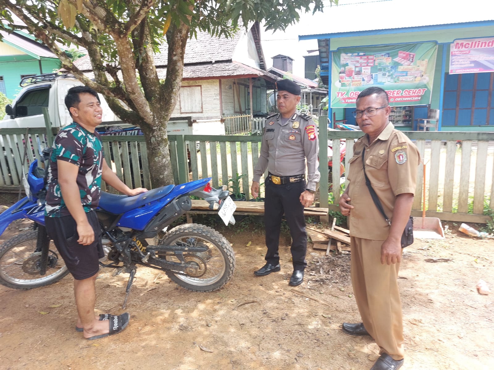 Perkuat Kamtibmas, Polsek Katingan Tengah Sambangi Warga