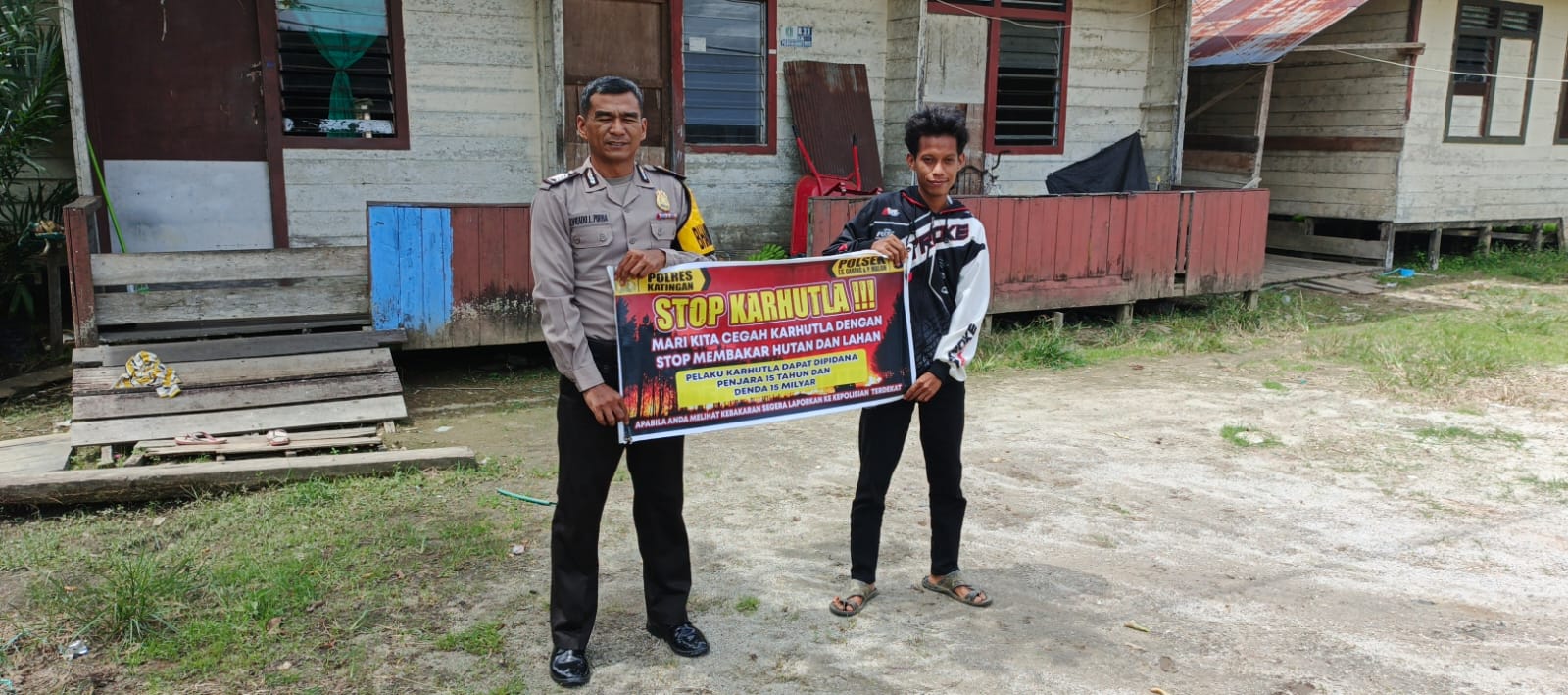 Ciptakan lingkungan sehat Polsek Tws Garing dan Pulau Malan sosialisasi Stop Karhutla.