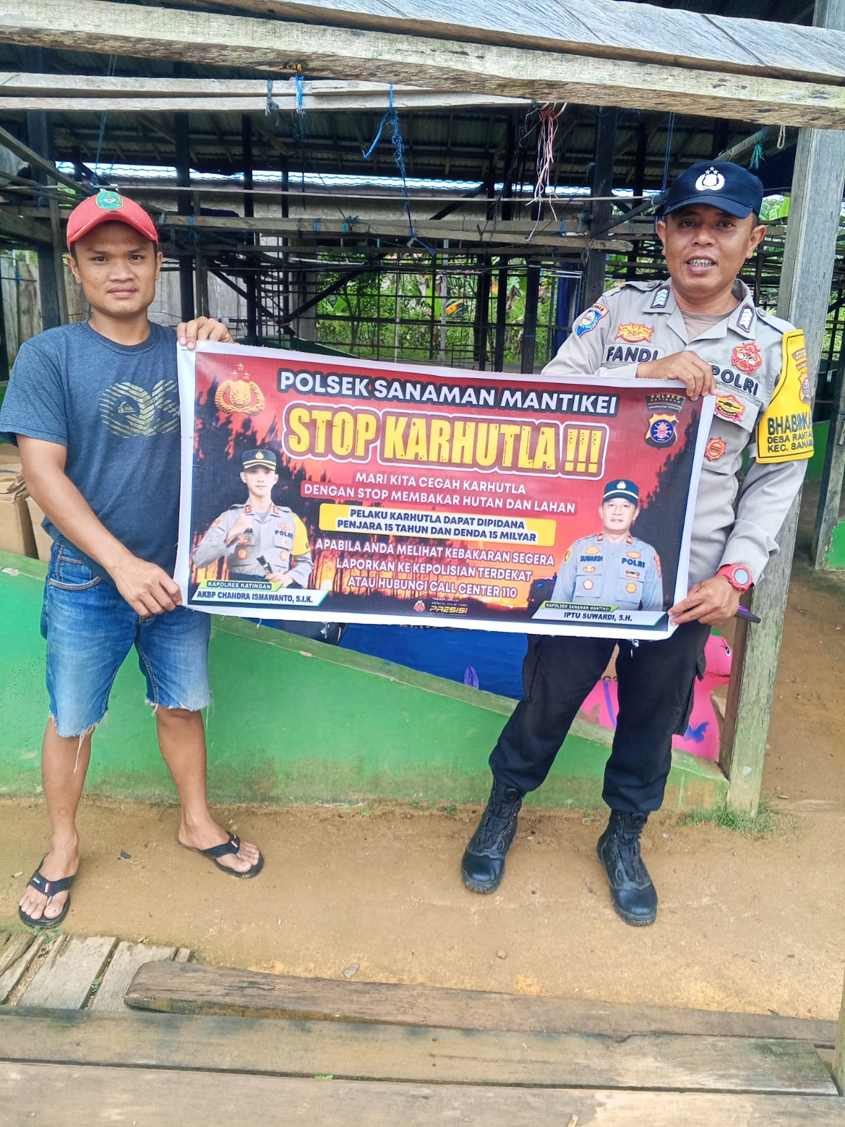 Cegah Kebakaran Hutan dan Lahan Bhabinkambtibmas Polsek Sanaman Mantikei Sosialisasi Karhutla