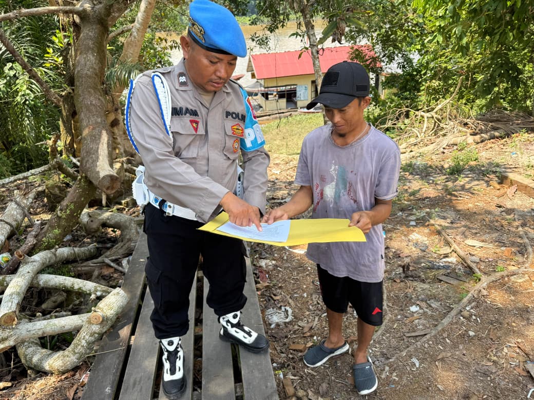 Polsek Montallat Sosialisasikan Maklumat Kapolri kepada Masyarakat