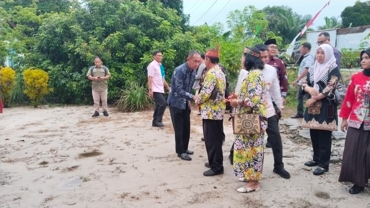 Kapolsek Tewang Sangalang Garing dan Pulau Malan Pimpin Pengamanan Safari Natal Pemkab Katingan