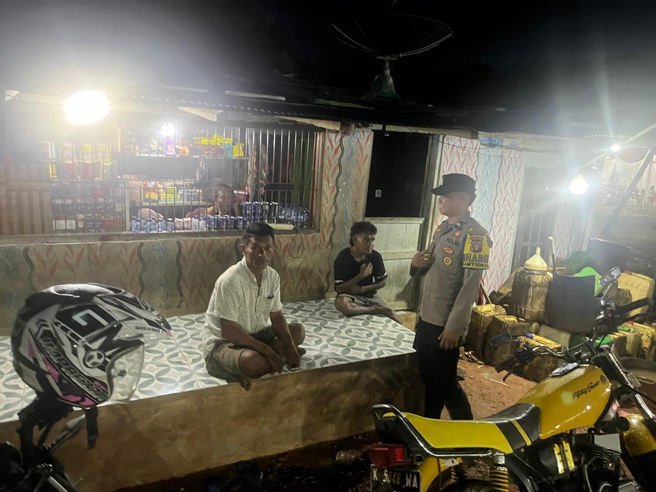 Piket Polsek Lamandau Sosialisasikan Penanggulangan Premanisme Berkedok Ormas