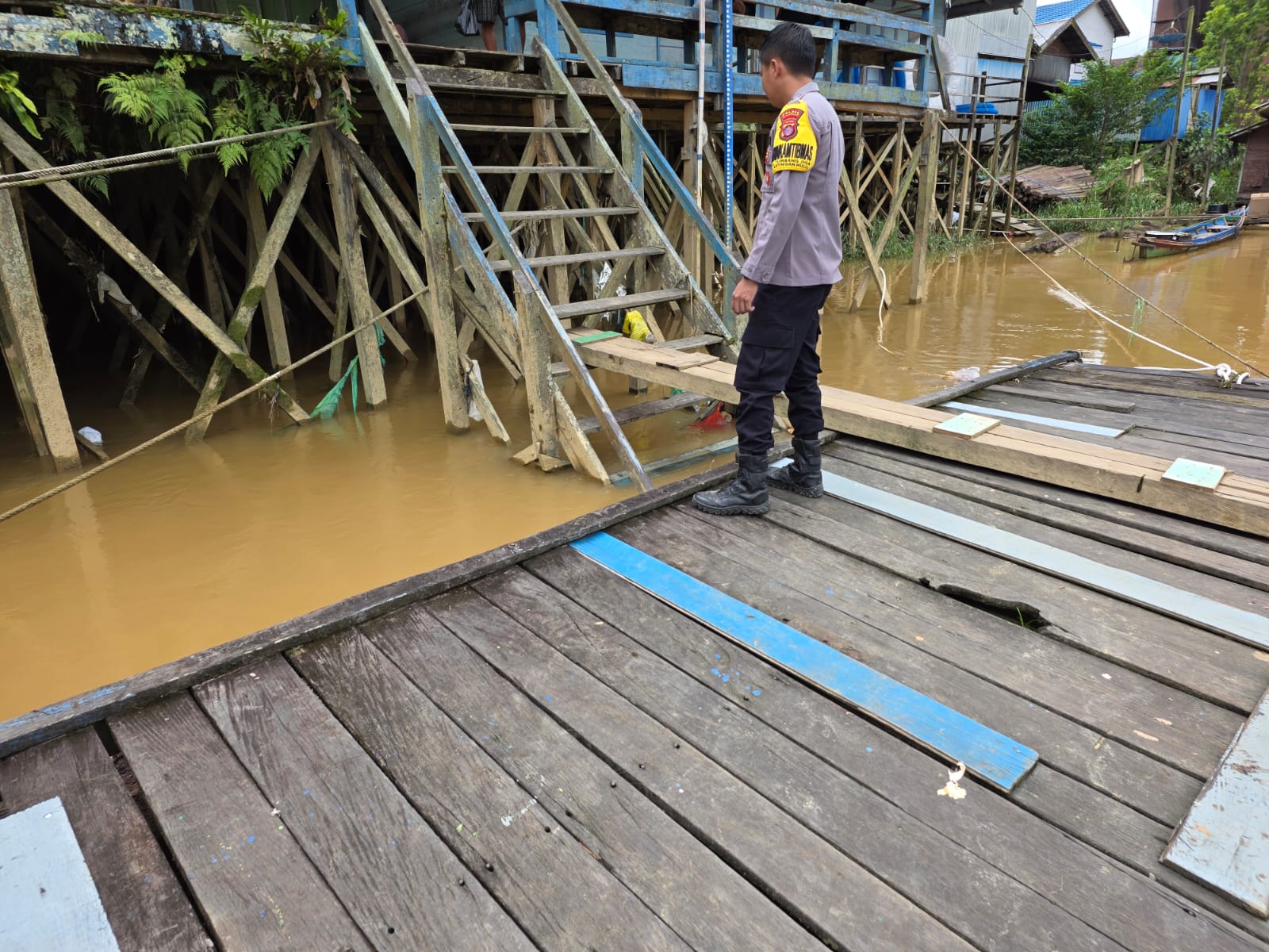 Debit Air terpantau normal , Polsek Katingan Hulu dan Bukit Raya Imbau Warga agar tetap selalu waspada.
