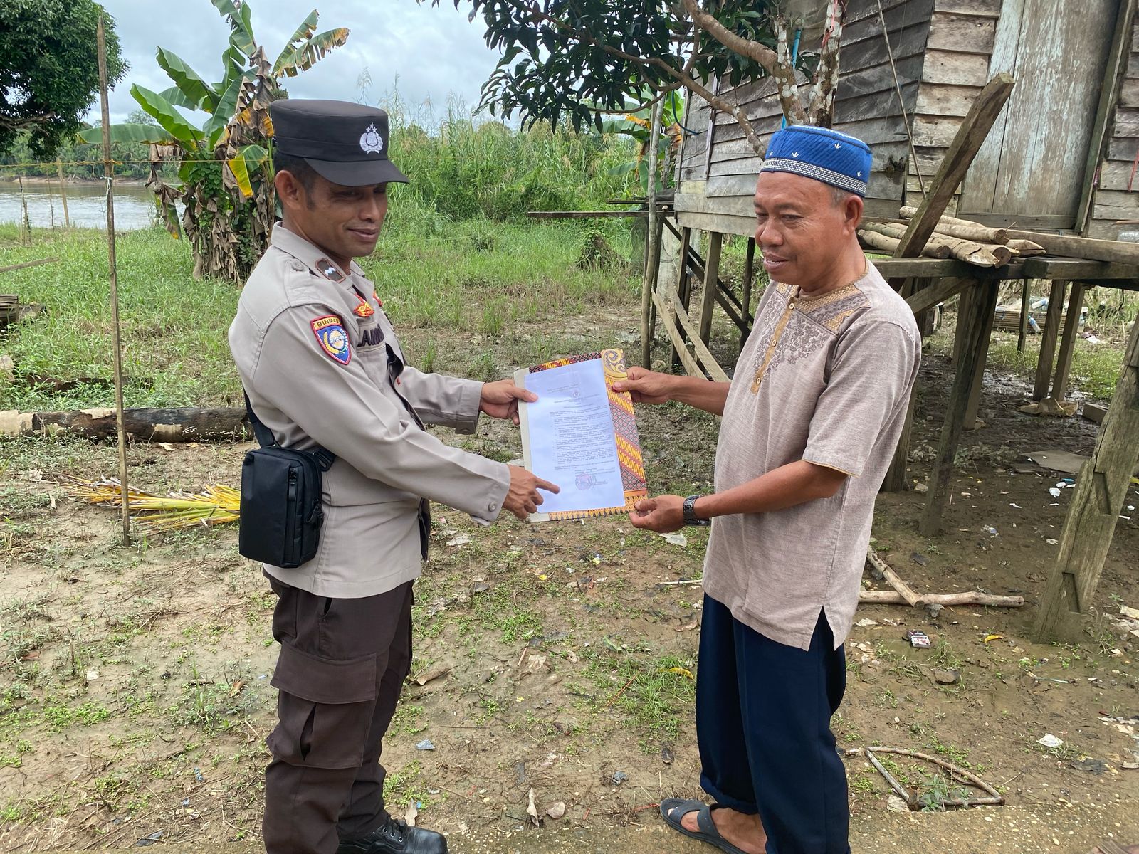 Polsek Montallat Sosialisasikan Maklumat Kapolri kepada Masyarakat