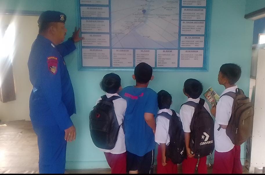 Ditpolairud Tingkatkan Minat Baca Melalui Pondok Baca Mako Perwakilan Das Kahayan Bahaur