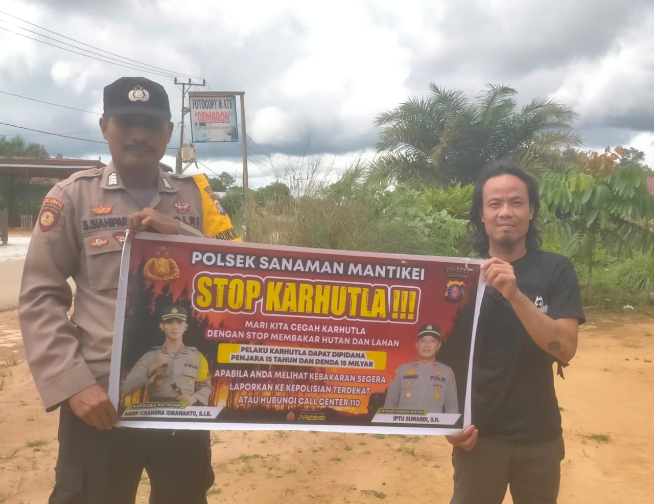 Bhabinkamtibmas Desa Tumbang Jala Sosialisasi imbauan tentang Karhutla