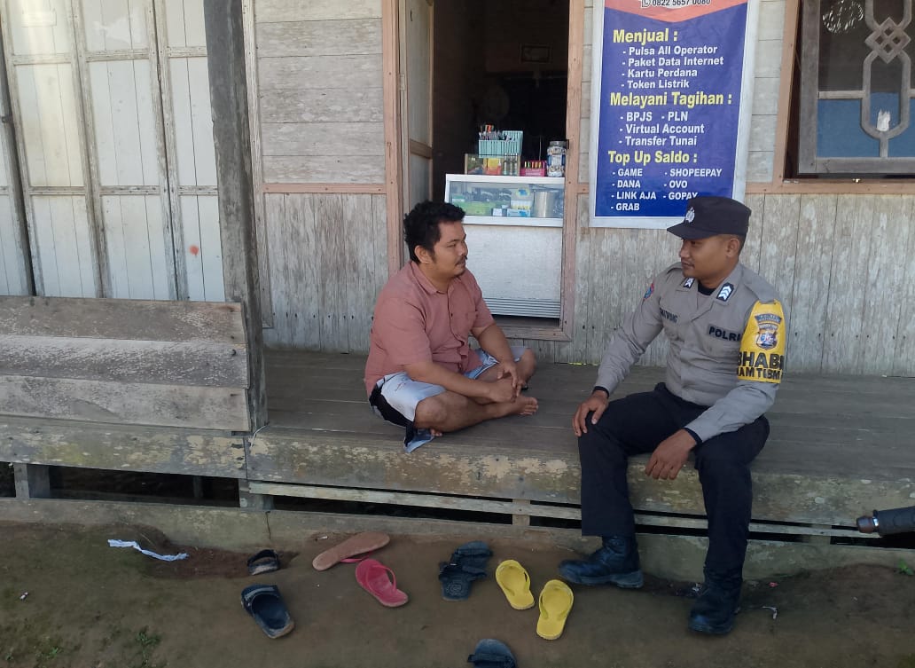 Cooling System Piket Polsek Marikit Sambang warga binaandi Kec Marikit.