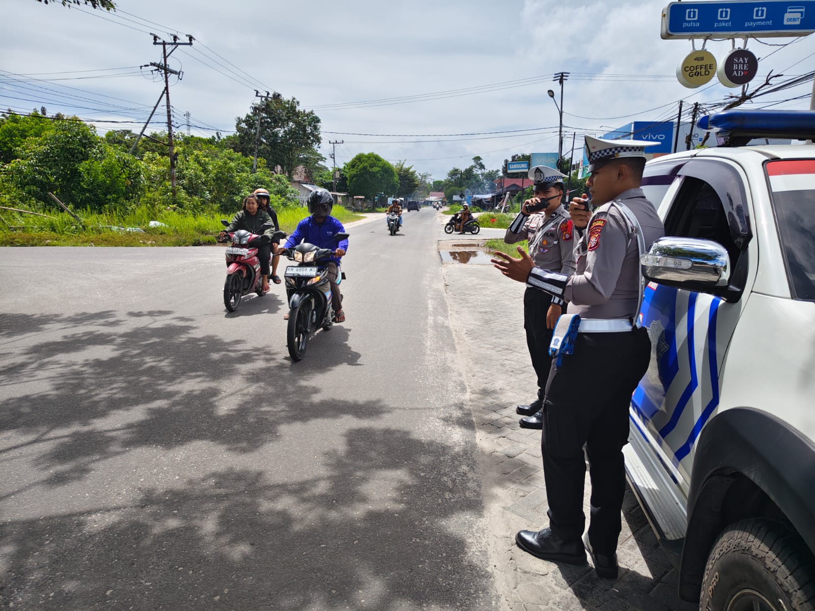 PENLING, Satlantas Polres Katingan Penyuluhan Keliling Kepada Para Engenders
