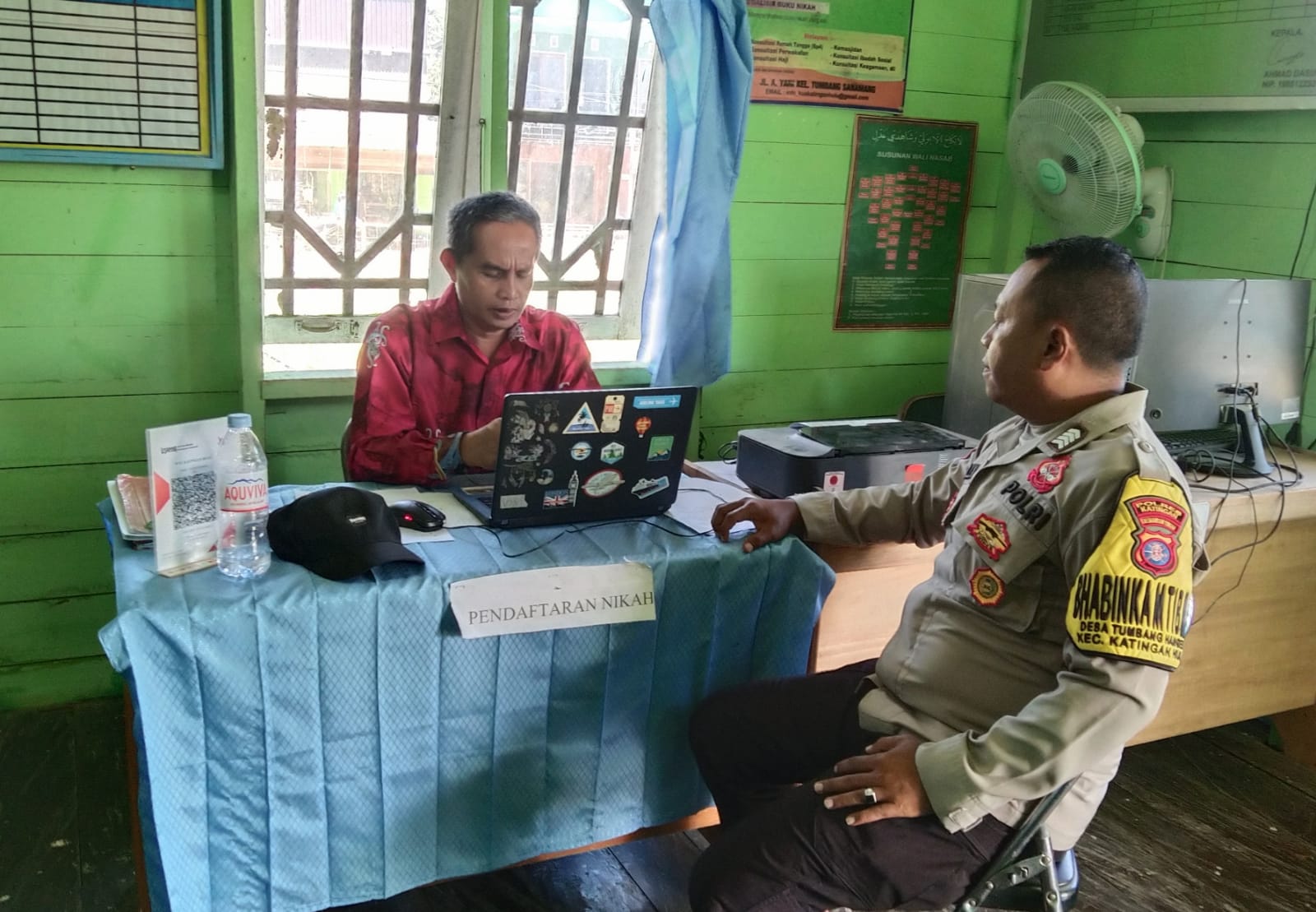 BHABINKAMTIBMAS POLSEK KATINGAN HULU MELAKSANAKAN SAMBANG KEPADA WARGA MASYARAKAT