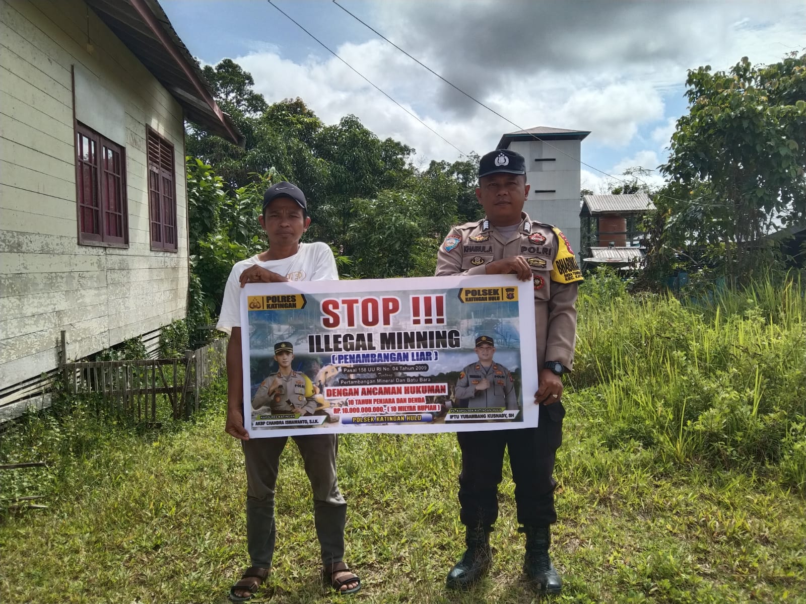 ‎Upaya pencegahan Penambangan Emas Tanpa Ijin (PETI) di Kecamatan Katingan Hulu dan Bukit Raya, Bhabinkamtibmas sosialisasi kepada masyarakat.