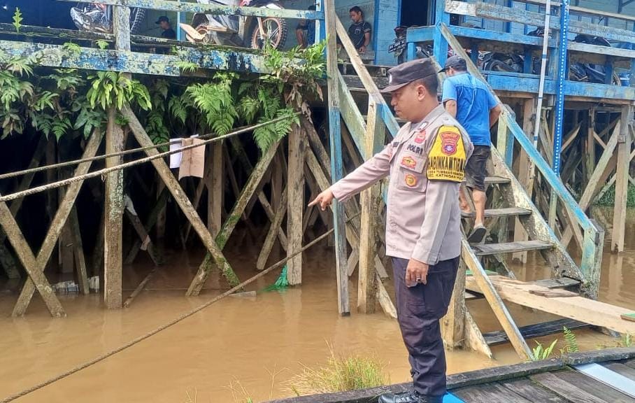 Debit Air terpantau normal, Polsek Katingan Hulu Imbau Warga agar tetap waspada.