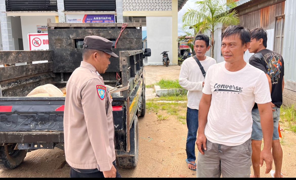 Perkuat Kamtibmas, Polsek Katingan Tengah Sambangi Warga