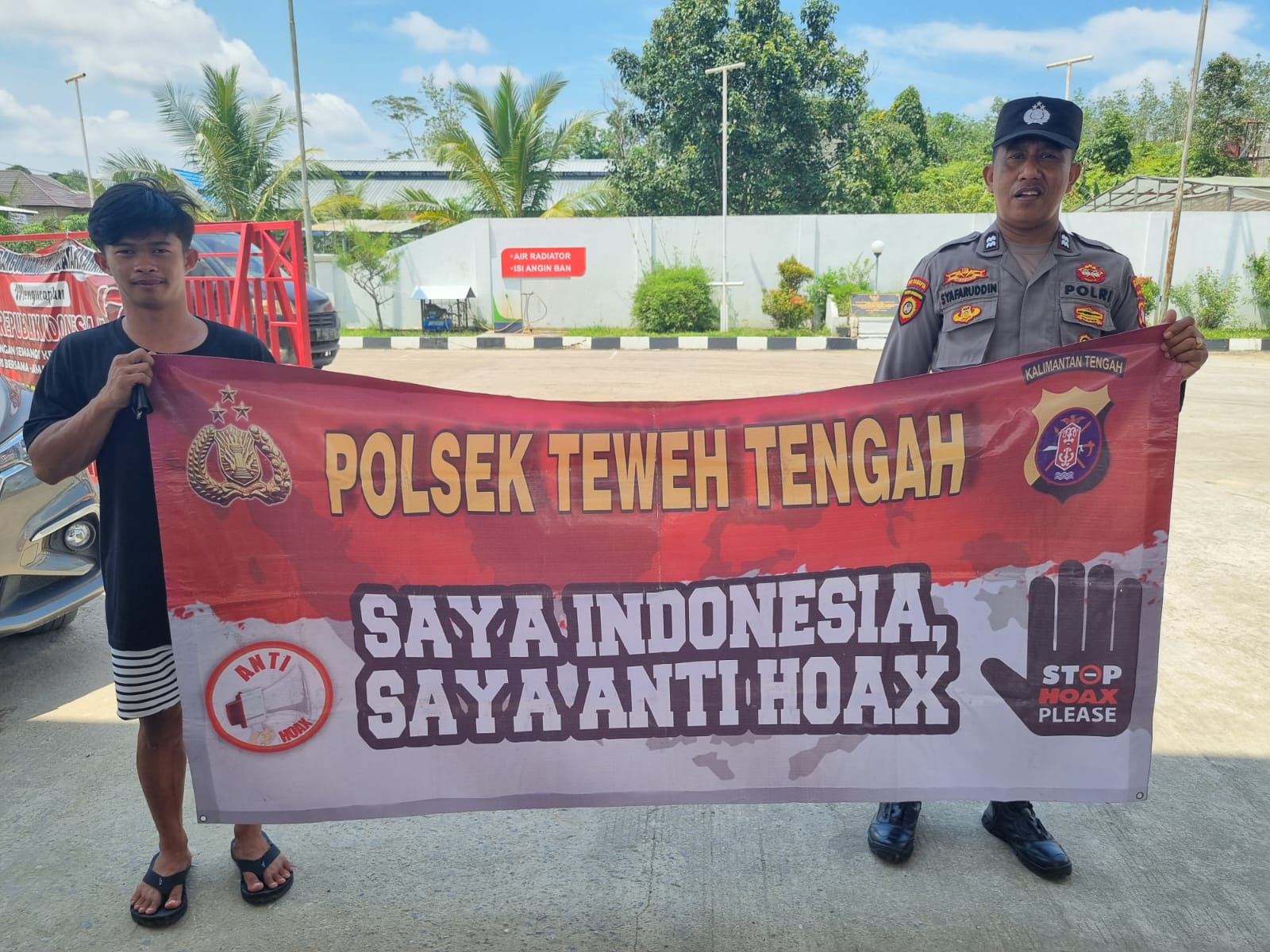 Berikan Edukasi Terkait Bahaya Berita Hoax, Polsek Teweh Tengah Sosialiasikan Anti Hoax Kepada Masyarakat