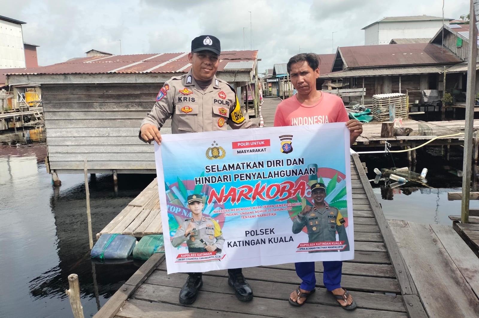 Bhabinkamtibmas Pegatan Hilir Sosialisasi Tentang Bahaya Narkoba Serta Menghimbau Masyarakat Untuk Tidak Menggunakan dan Menjauhi Narkoba