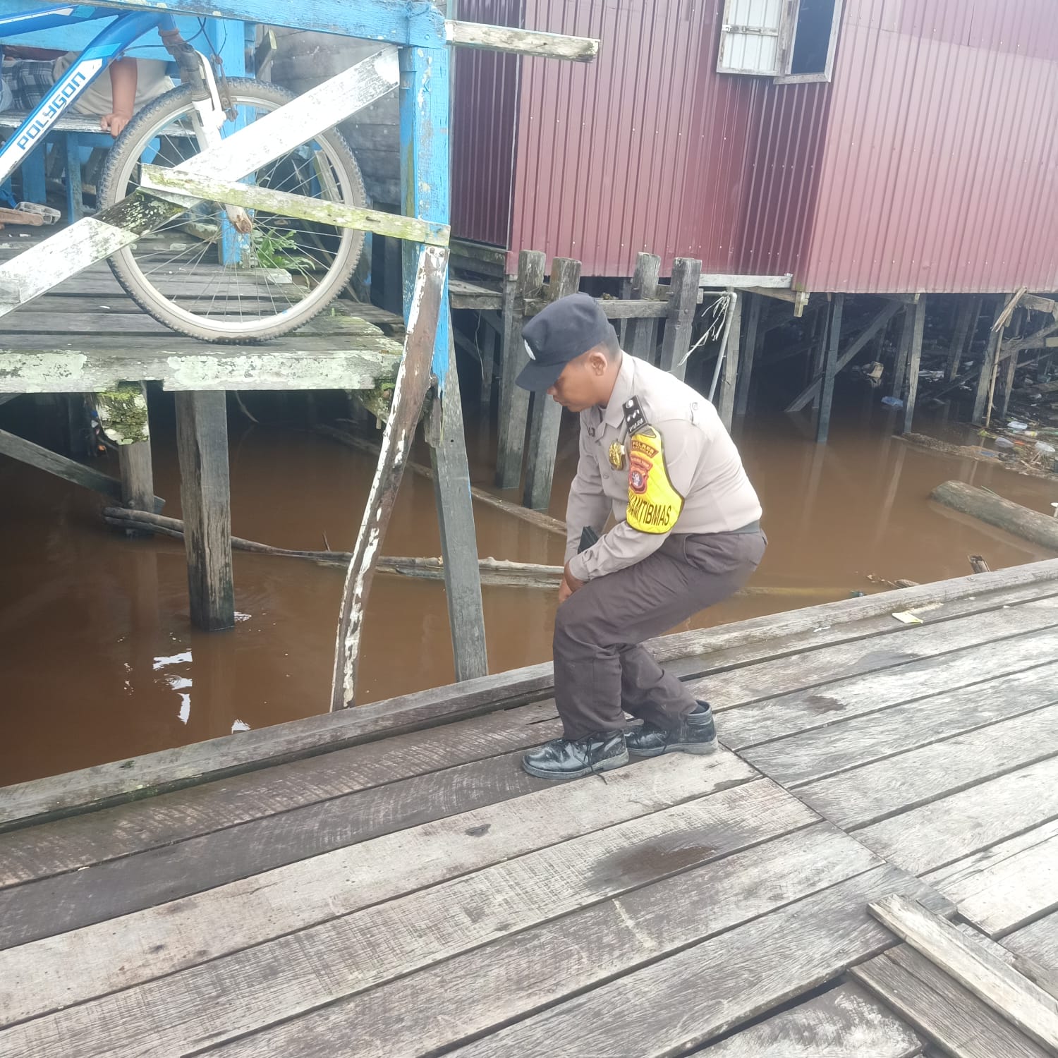 Debit Air terpantau normal , Polsek Katingan Hulu dan Bukit Raya Imbau Warga agar tetap selalu waspada.