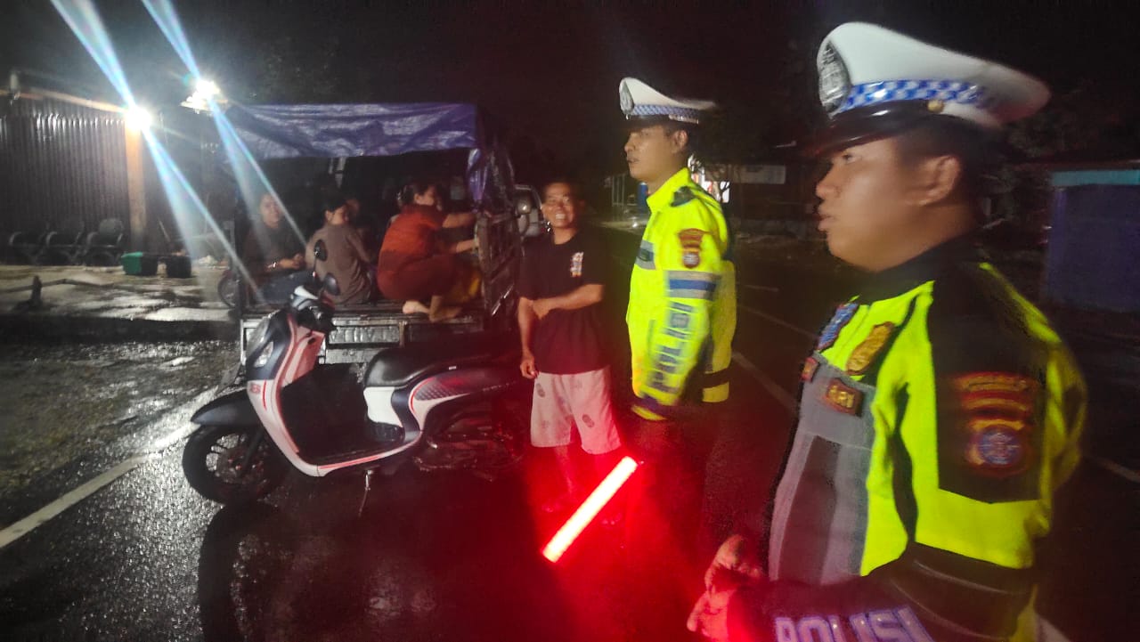 *Ciptakan situasi kamtibmas yang kondusif, Satlantas Polres Katingan rutin laksanakan monitoring Objek Vital*