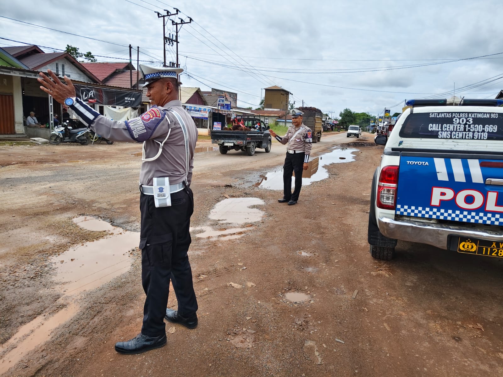 *Antisipasi Laka Lantas, Satlantas Polres Katingan laksanakan patroli ke titik-titik lokasi rawan laka lantas.*