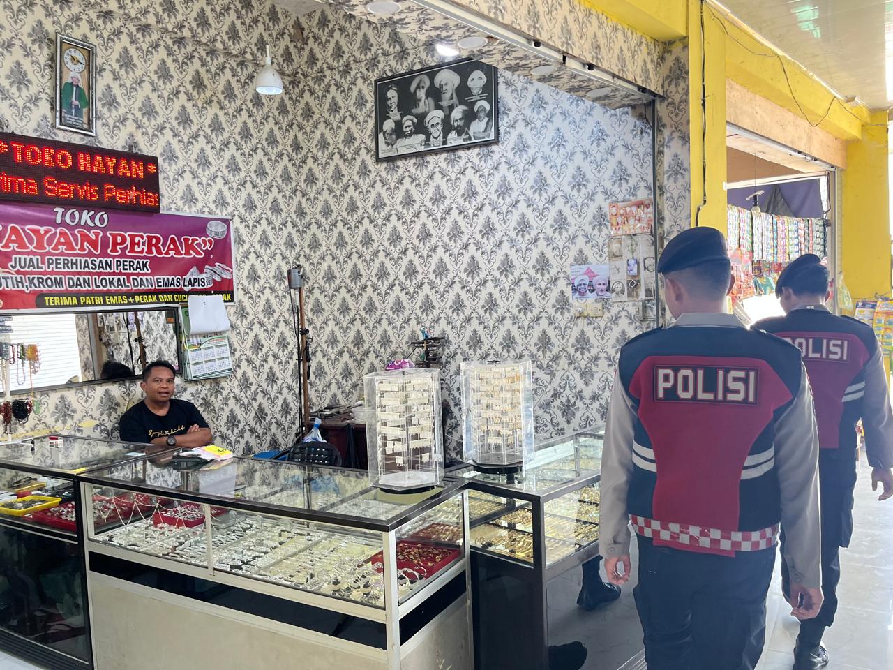 Satuan Samapta Patroli di Pasar Wilayah Hukum Polres Lamandau