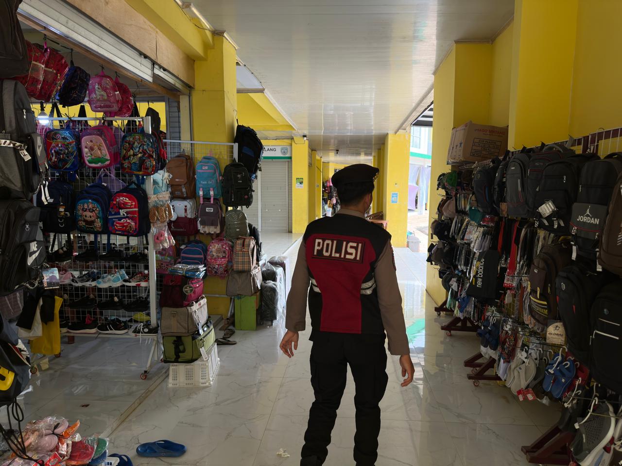 Satuan Samapta Patroli di Pasar Wilayah Hukum Polres Lamandau